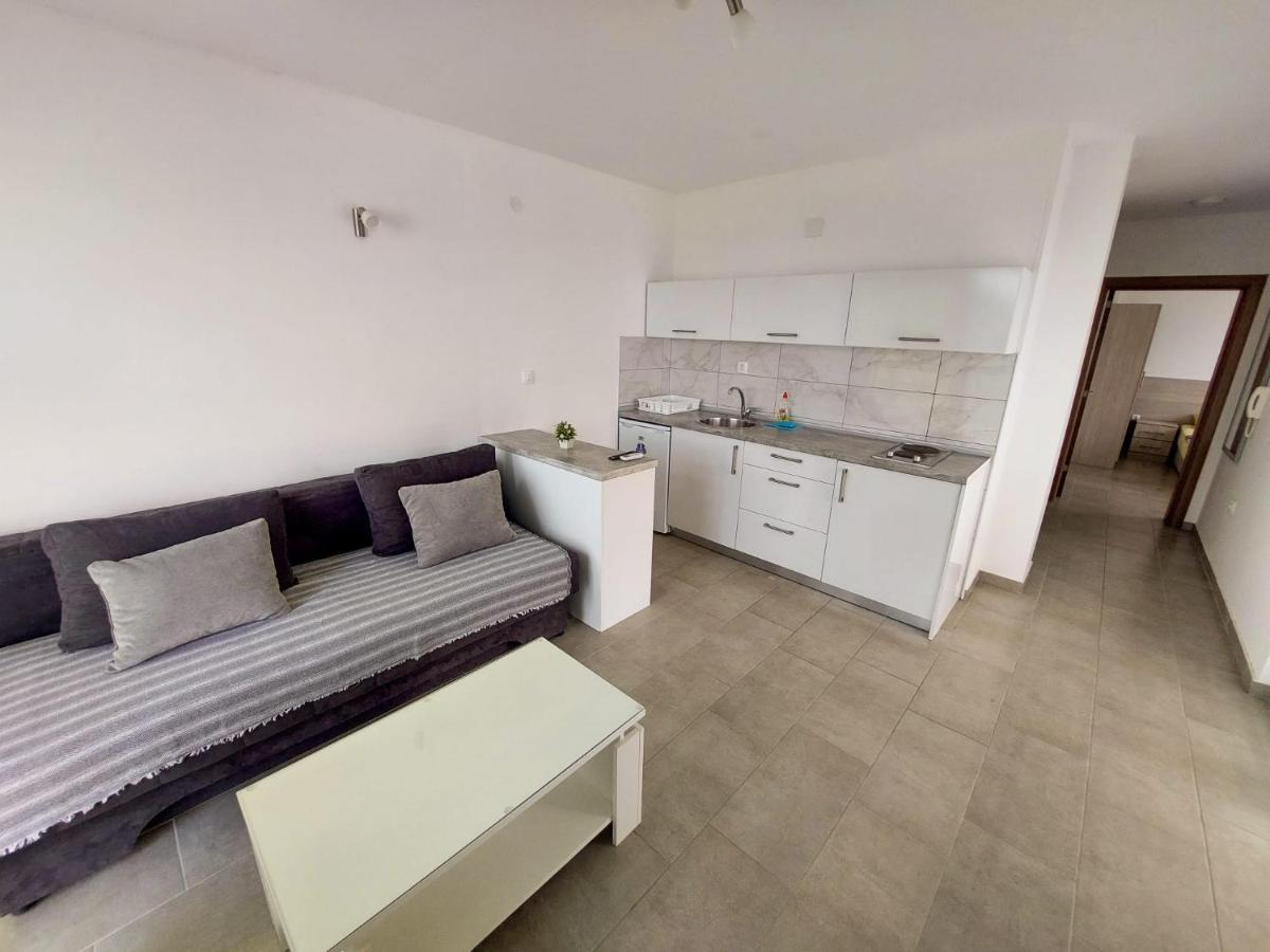Apartment Ema Ohrid Esterno foto